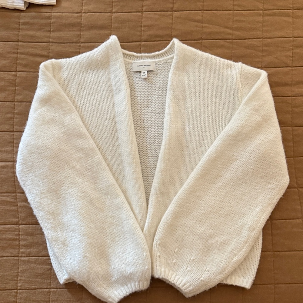 Banana Republic Cream Open-Front Knit Cardigan